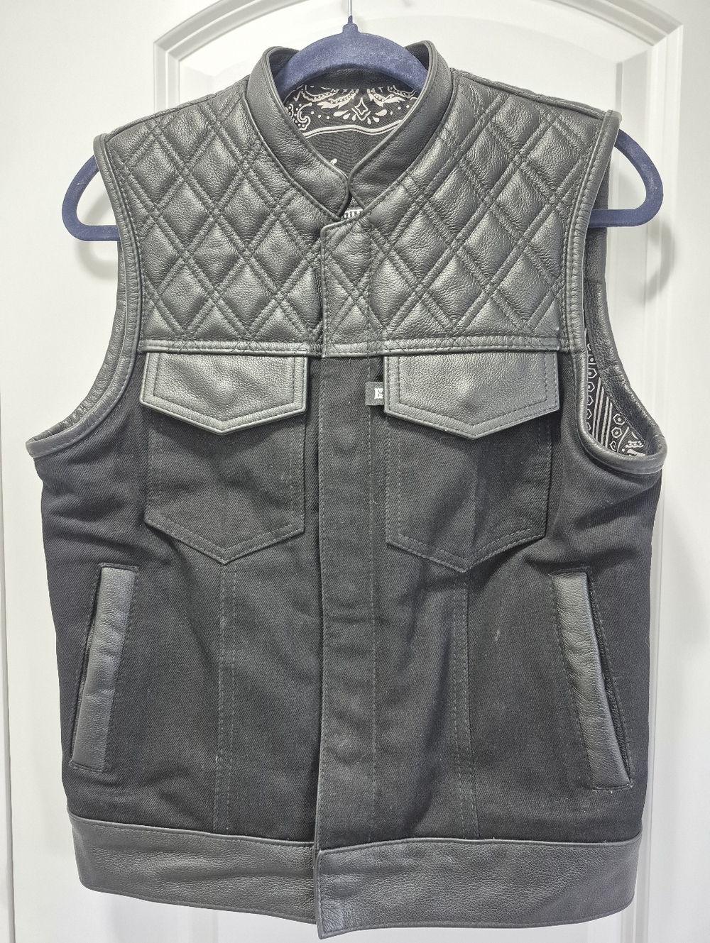 Espinoza’s Leather hybrid vest, Black, Small